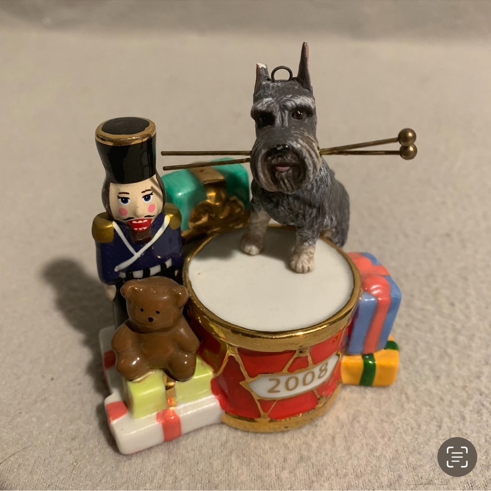 2008 Danbury Mini Schnauzer Dog Nutcracker Drum Presents Christmas Ornament